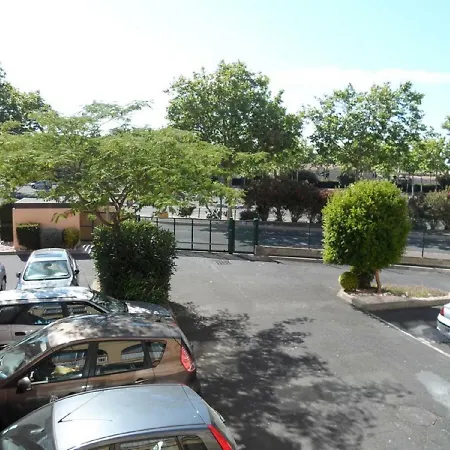 6 Bis Avenue Iles D'amerique * Agde